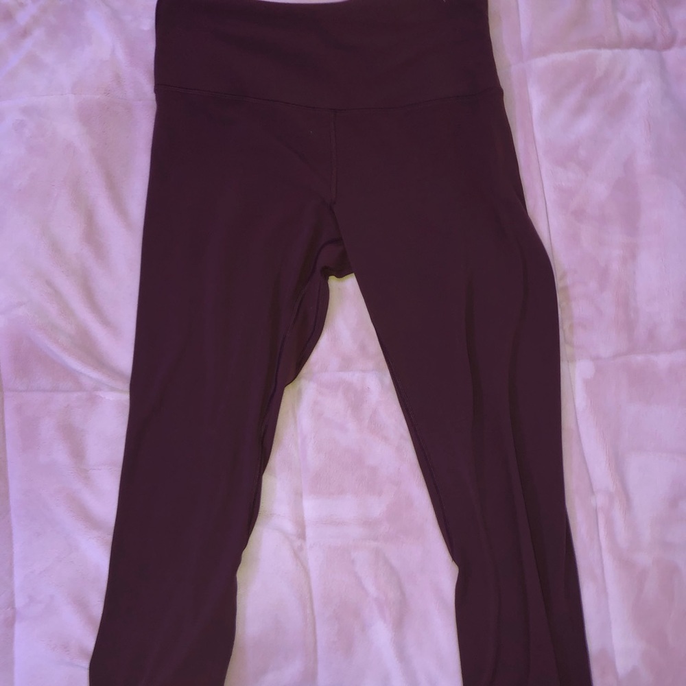 Lululemom Burgundy Align Pant 25”
